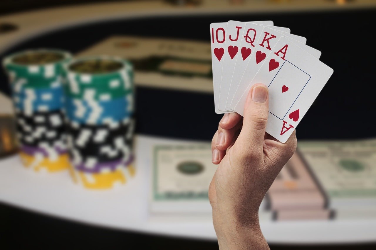 Meja poker online ibetwin dengan antarmuka pemain Indonesia